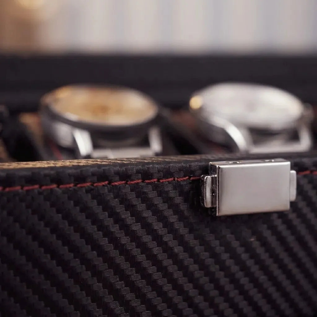Boîte à Montres – Carbon Nexus V